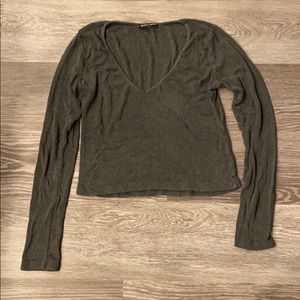 Grey crop sweater with deep v